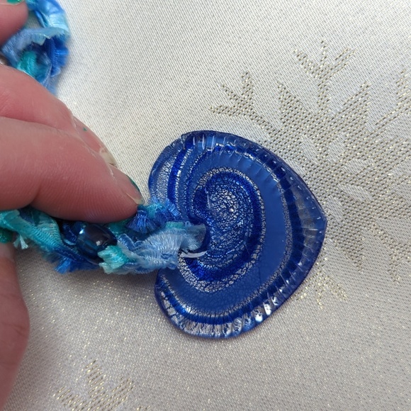 Blue glass Heart Necklace - Picture 8 of 9